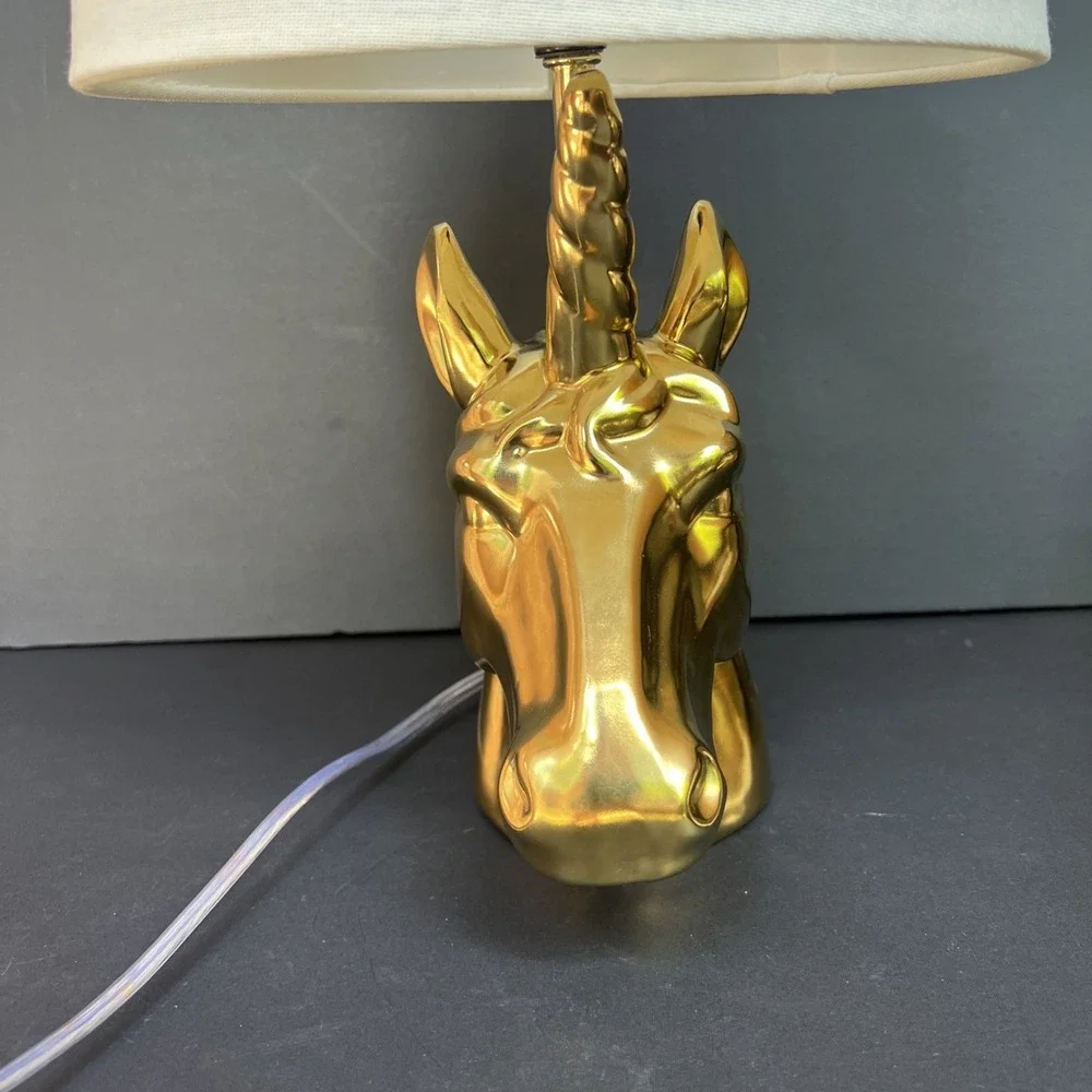 Gold Unicorn Head Table Lamp 17